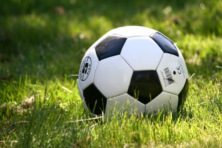 Spende 400€ / Fußballvereine rund um die Krayenburg