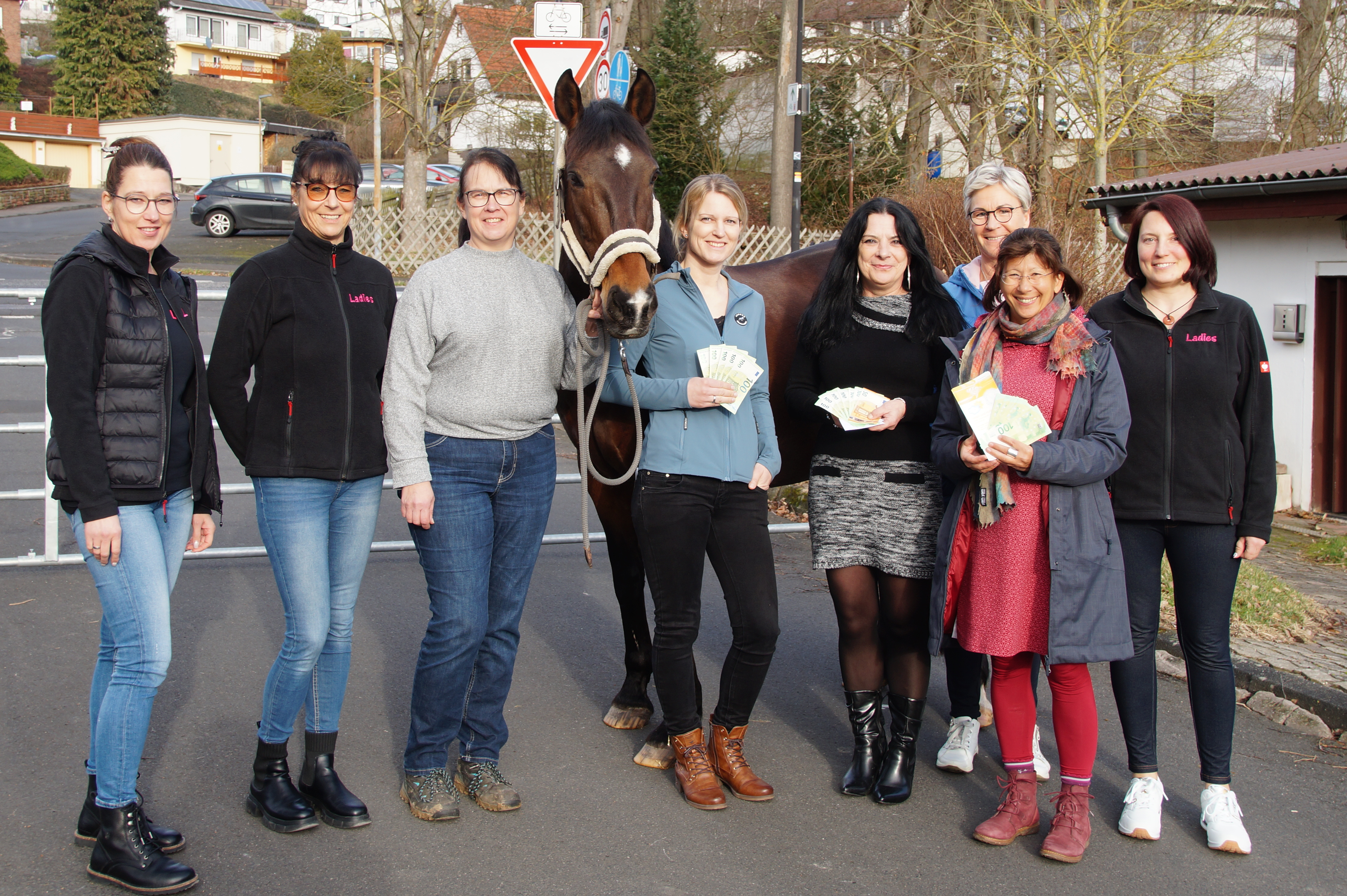 Spende 750€ / Philippsthaler Ladies + Men Secondhand-Basar