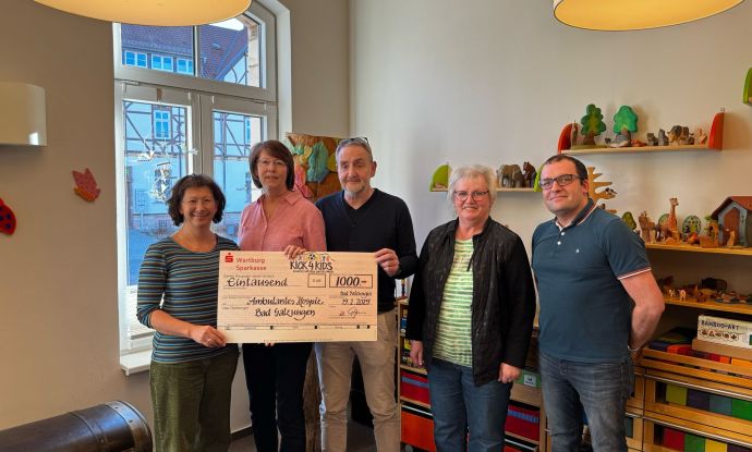 Spende 1000€ / KICK 4 KIDS